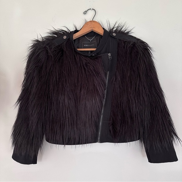 BCBGMaxAzria Black Faux Fur Shaggy Cropped Zip Front Moto Jacket Size Large - Picture 1 of 8